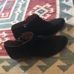 Sam Edelman black suede ankle booties, 8.5